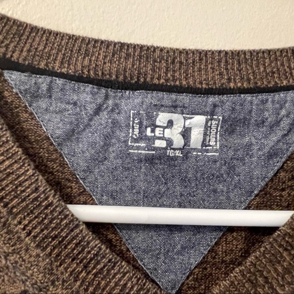 Simons Le 31 Merino Wool Brown Vest, size XL - Picture 3 of 3